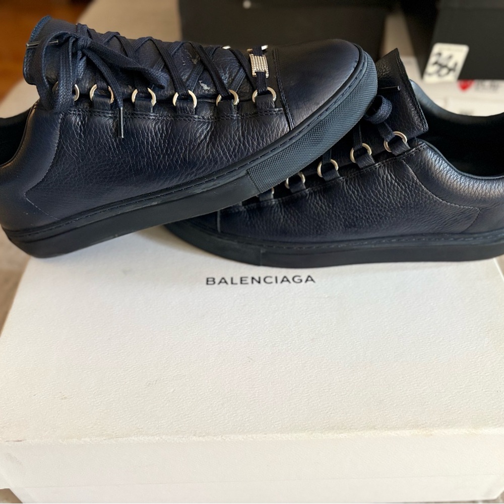 Balenciaga Men's dark blue Leather Sneakers